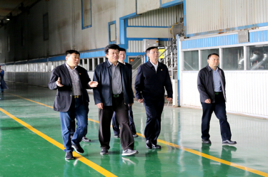 2019年5月8日，时任国度水利部原总工程师、水利部参咨委副主任委员汪洪莅临J9集团纸业调研节水工作