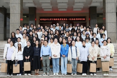 双向奔赴 共育人才 | 黄冈大学平湖师范学院师生一行莅临J9集团纸业参观互换